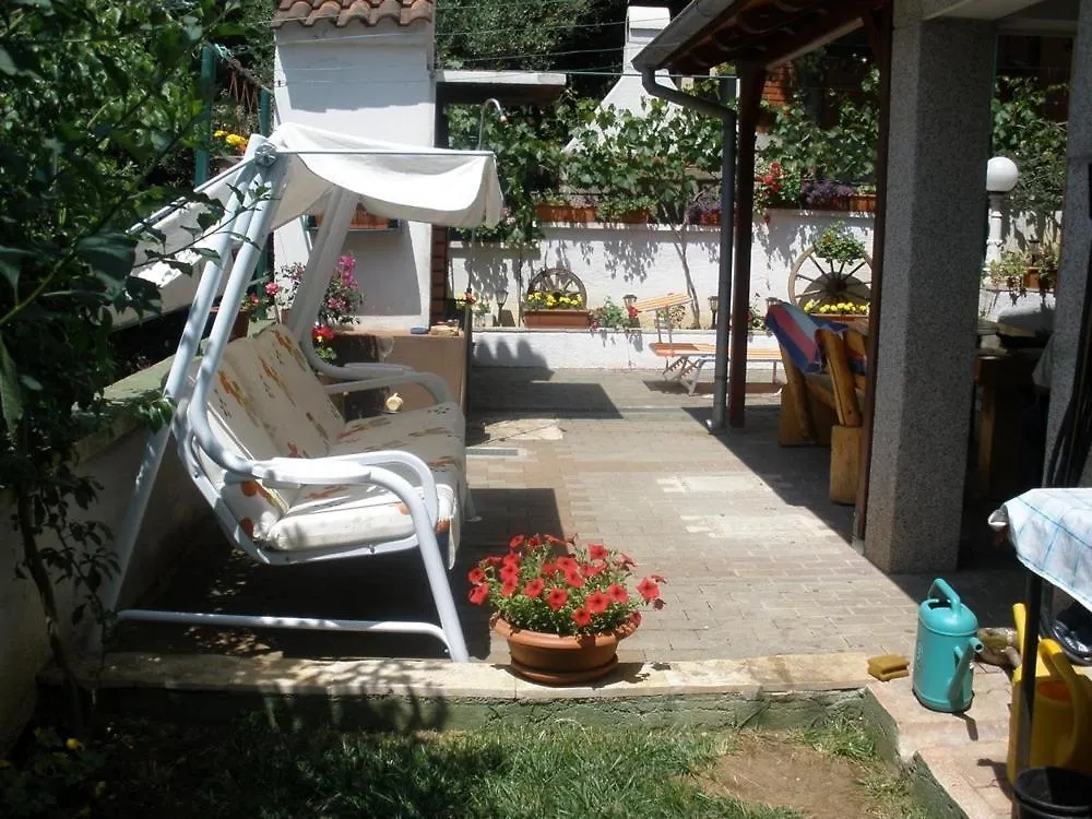 Apartment In Kozino With Sea View, Balcony, Air Conditioning, Wifi