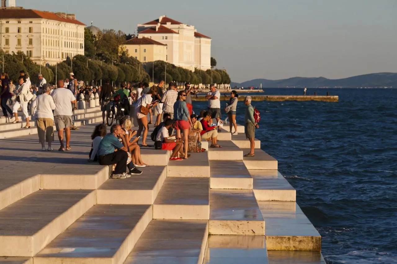 Apartment In Kozino With Sea View, Balcony, Air Conditioning, Wifi Хорватия